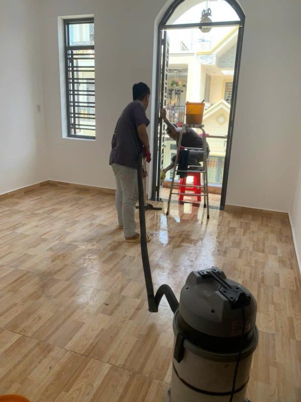 vệ sinh nhà ở giá rẻ