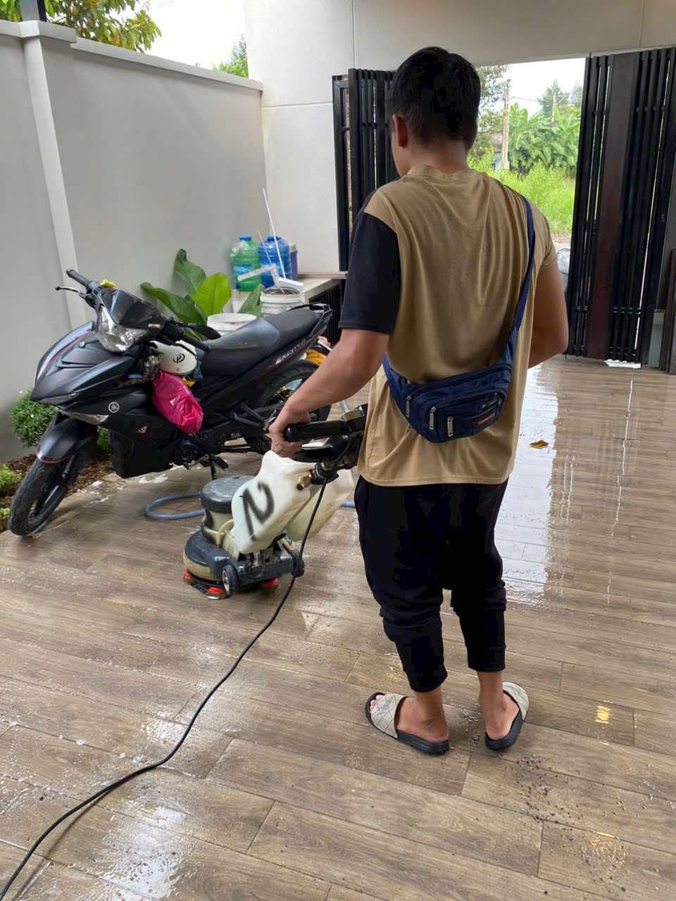 dịch vụ vệ sinh công nghiệp giá tốt