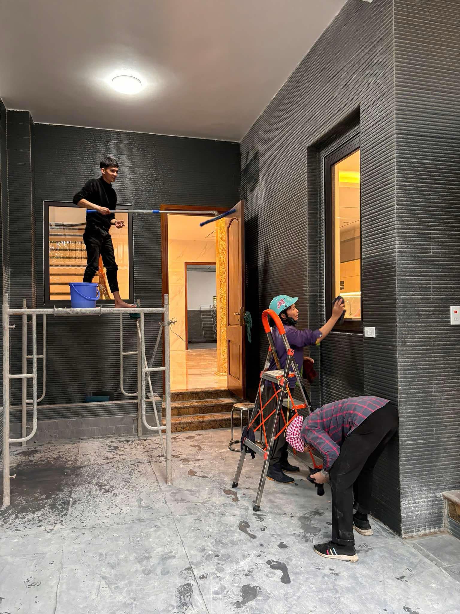 vệ sinh nhà sau xây dựng